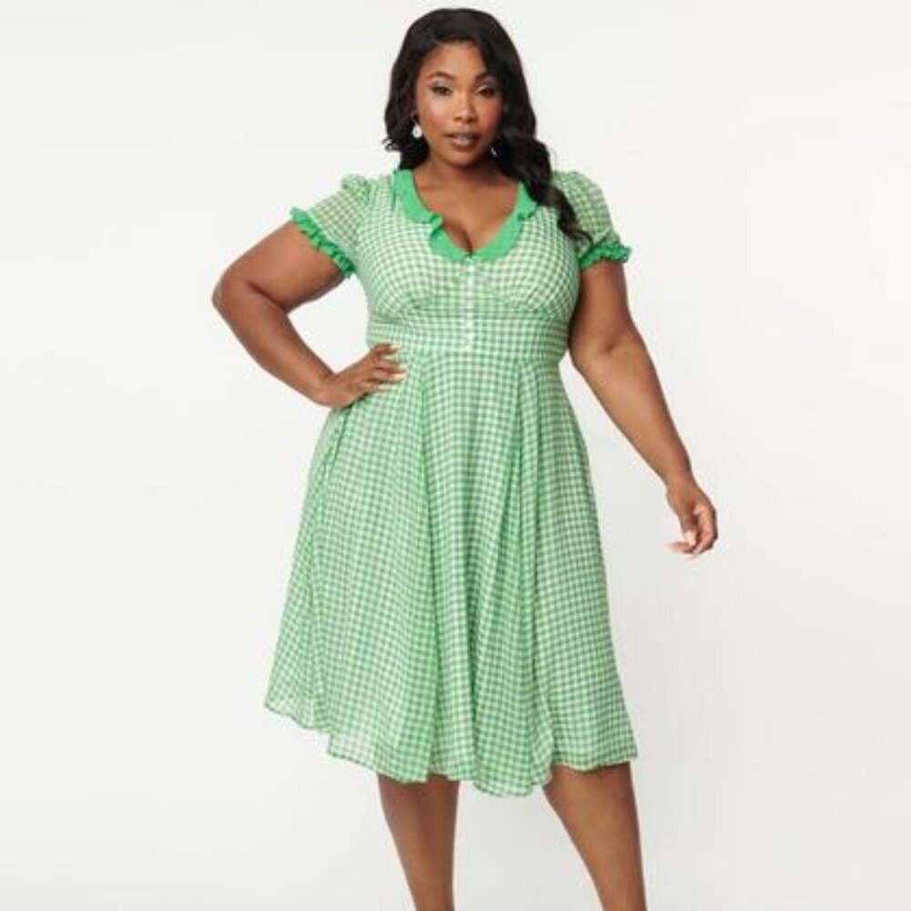 Hell Bunny Plus Size 1950s Green Gingham Anne Marie Midi Dress - 4X